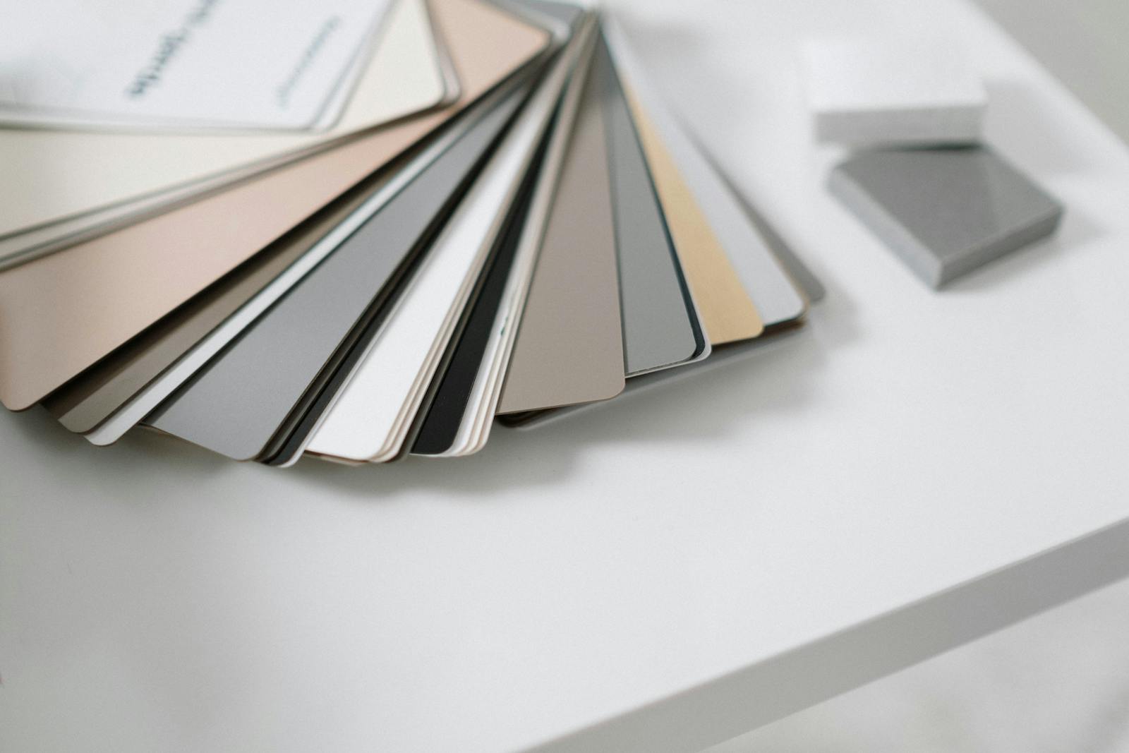 Slim combineren van kleuren in een modern interieur